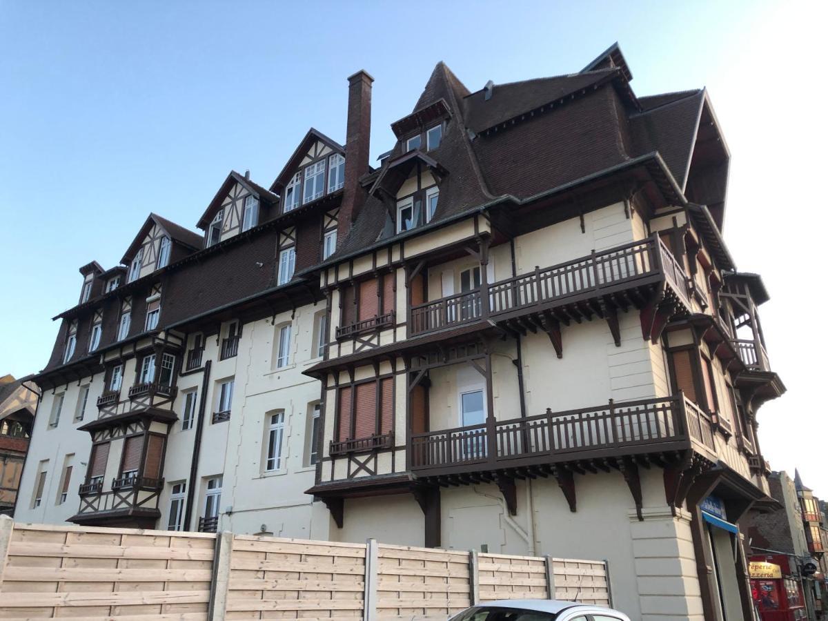 La - Vue Falaise D'aval * Etretat